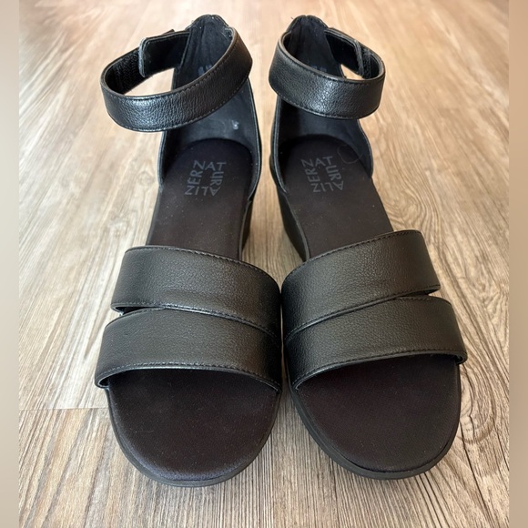 NATURALIZER STRAPPY BLACK FAUX LEATHER OPEN TOE BLACK SANDAL 7.5 LIKE NEW - Picture 9 of 12